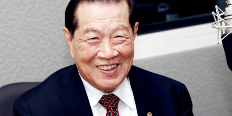 The Enigma of Dr. Henry C. Lee's Children and Their Hidden Ages